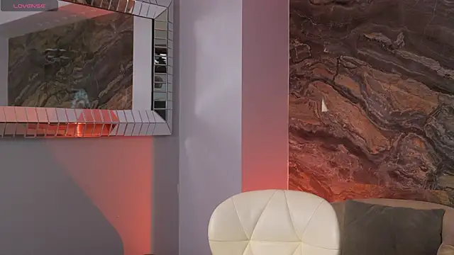 NaomiSainz online show from 28, 4, 2026