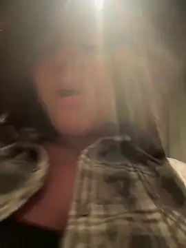 Snapshot of Niki_li chatting on 15, 3, 2025 Niki li online show from 15, 3, 2025