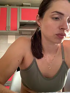 SeducingYoghourt online show from 23, 7, 2026