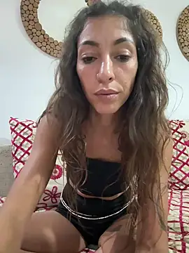 amanilouve online show from 9, 9, 2025