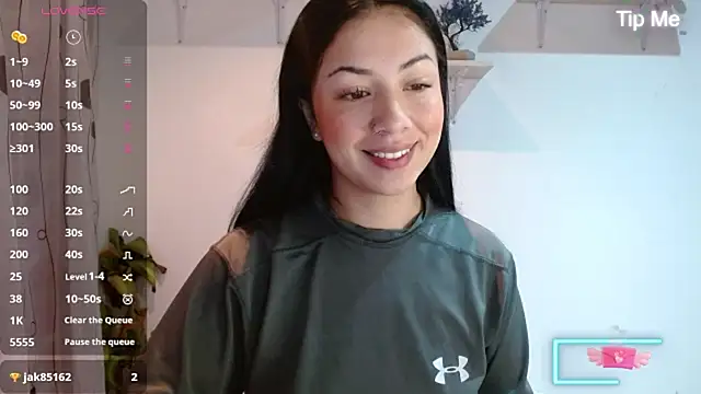 Snapshot of MadisonCambel chatting on 5, 12, 2024 MadisonCambel online show from 5, 12, 2024