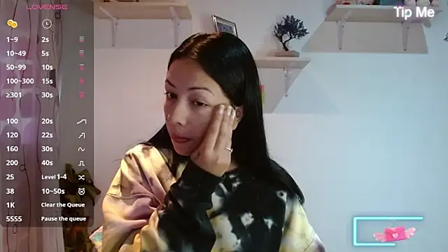 Snapshot of MadisonCambel chatting on 6, 12, 2024 MadisonCambel online show from 6, 12, 2024