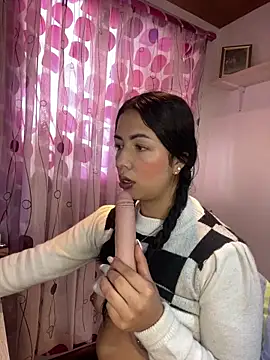 Snapshot of MadisonCambel chatting on 15, 1, 2025 MadisonCambel online show from 15, 1, 2025