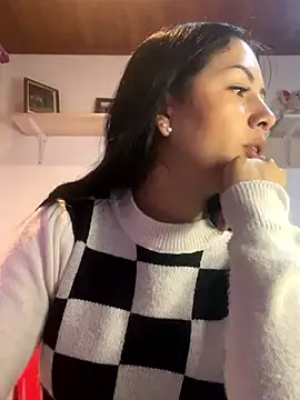 Snapshot of MadisonCambel chatting on 5, 2, 2025 MadisonCambel online show from 5, 2, 2025