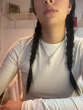 Snapshot of MadisonCambel chatting on 12, 2, 2025 MadisonCambel online show from 12, 2, 2025