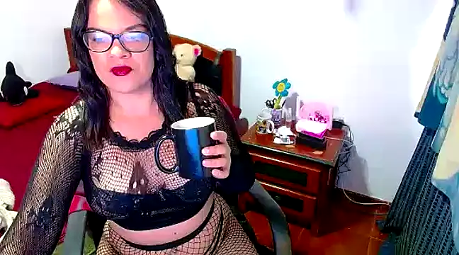 Snapshot of luchiana_hott21 chatting on 9, 12, 2024 luchiana hott21 online show from 9, 12, 2024