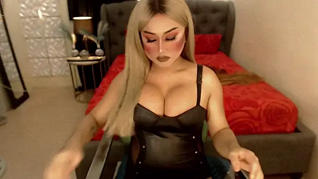 Snapshot of MISTRESS_OF_EVILCUMxx chatting on 12, 9, 2025 MISTRESS OF EVILCUMxx online show from 12, 9, 2025