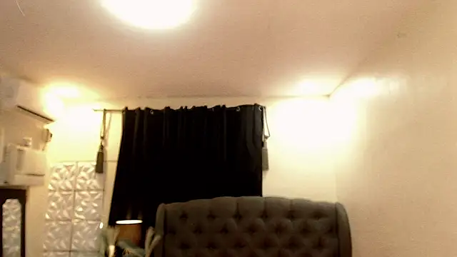 Snapshot of MISTRESS_OF_EVILCUMxx chatting on 18, 9, 2025 MISTRESS OF EVILCUMxx online show from 18, 9, 2025