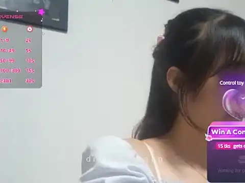 Snapshot of Moon_lunita chatting on 1, 2, 2025 Moon lunita online show from 1, 2, 2025