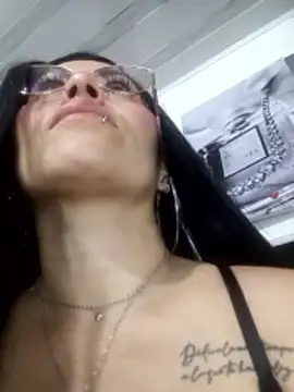 Tania mature online show from 2, 5, 2026
