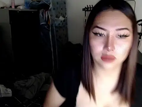 urqueendominant online show from 4, 5, 2026