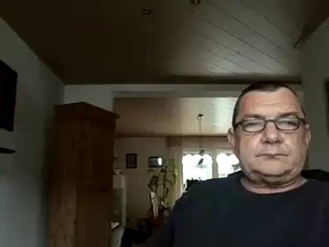 Snapshot of Nobbie444 chatting on 11, 5, 2026 Nobbie444 online show from 11, 5, 2026