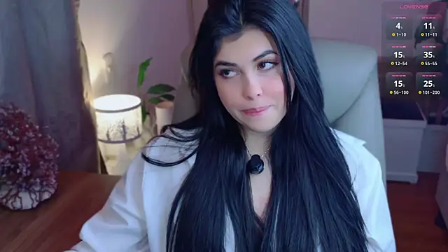 Alyaa s online show from 7, 5, 2026