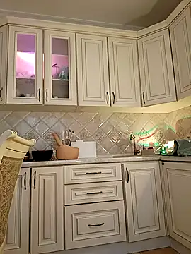 Snapshot of mom4you chatting on 5, 2, 2026 mom4you online show from 5, 2, 2026