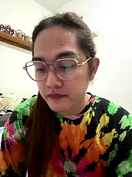 MarieLoveGlamorous online show from 7, 10, 2025