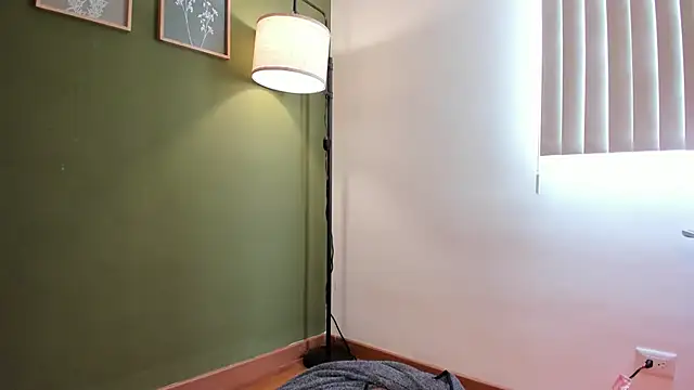 karlye 5 online show from 16, 10, 2025