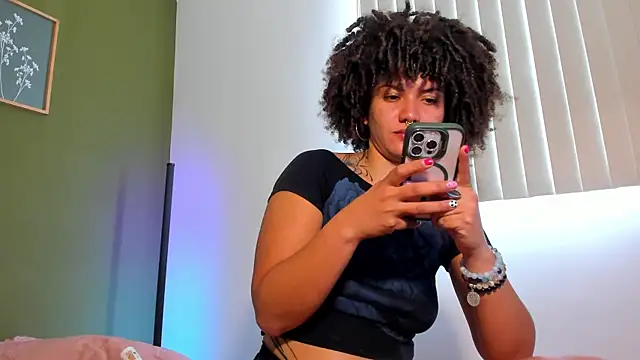 karlye 5 online show from 21, 4, 2026