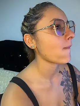 Emiily W online show from 24, 3, 2026