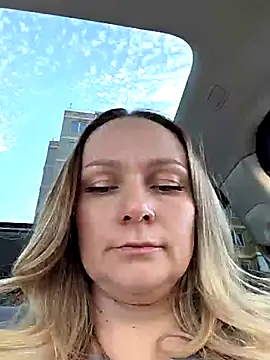 Bondgirl 013 online show from 25, 4, 2026