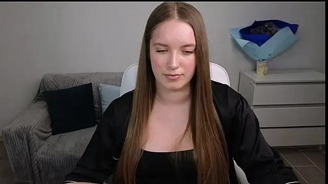 EvaMaddison online show from 3, 2, 2025