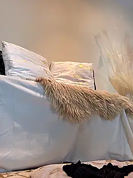 Snapshot of AureliaDoux chatting on 16, 9, 2025 AureliaDoux online show from 16, 9, 2025