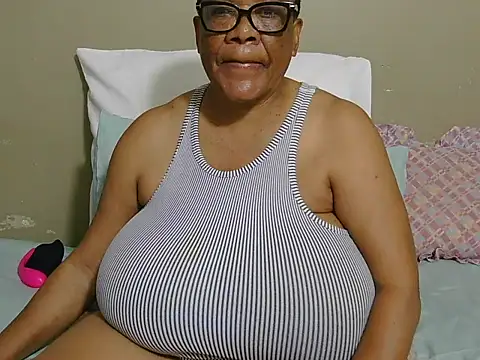 DairyQueen2 online show from 4, 5, 2026