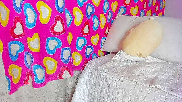 caroline tovar online show from 26, 1, 2025