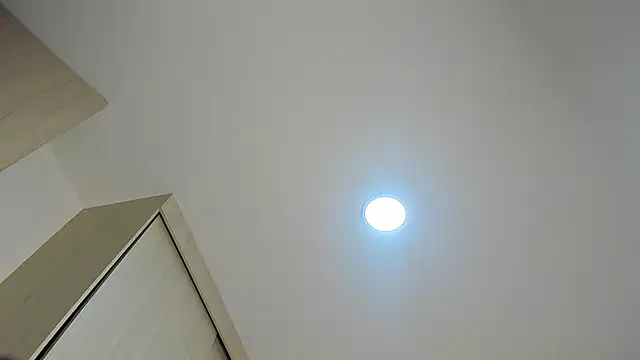 caroline tovar online show from 15, 9, 2025