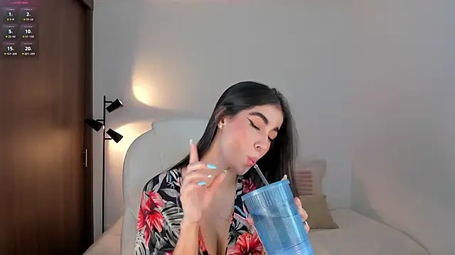 RebeccaBaxter online show from 13, 3, 2026