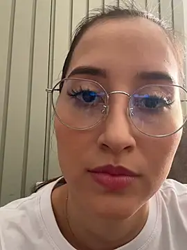 Abby Sweet1  online show from 18, 7, 2026