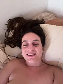 Snapshot of indierotic chatting on 28, 12, 2024 indierotic online show from 28, 12, 2024