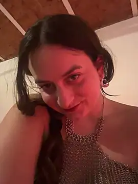 Snapshot of indierotic chatting on 30, 12, 2024 indierotic online show from 30, 12, 2024