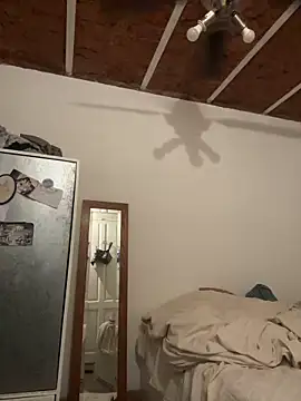 Snapshot of indierotic chatting on 9, 1, 2025 indierotic online show from 9, 1, 2025