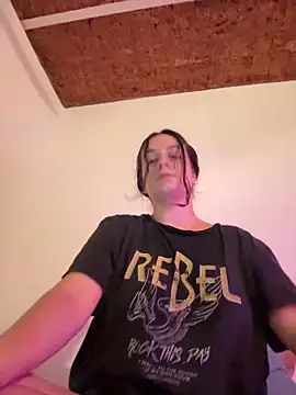 Snapshot of indierotic chatting on 20, 1, 2025 indierotic online show from 20, 1, 2025