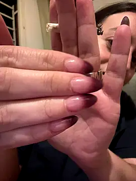 Snapshot of indierotic chatting on 27, 10, 2025 indierotic online show from 27, 10, 2025