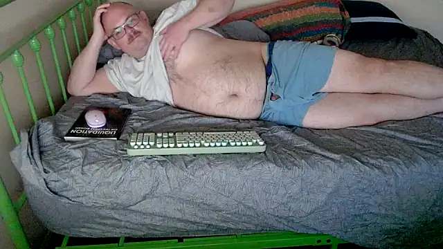 fuckmechuck online show from 30, 4, 2026