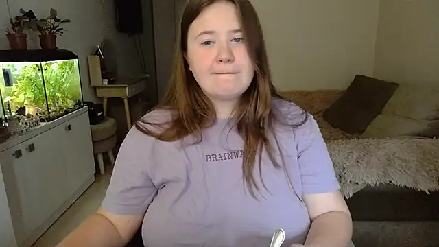 Snapshot of remirann_ chatting on 10, 12, 2024 remirann  online show from 10, 12, 2024