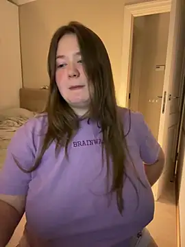 Snapshot of remirann_ chatting on 10, 12, 2024 remirann  online show from 10, 12, 2024