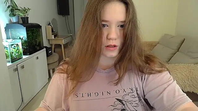 Snapshot of remirann_ chatting on 14, 3, 2025 remirann  online show from 14, 3, 2025