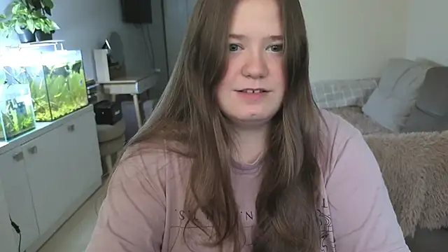 Snapshot of remirann_ chatting on 30, 9, 2025 remirann  online show from 30, 9, 2025