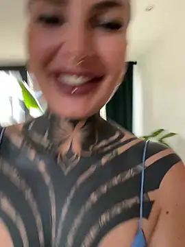 InkedBiitch online show from 8, 5, 2026