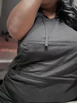 NikkiNoelanii online show from 15, 2, 2025