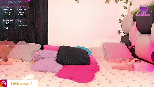 Snapshot of sabrinamossii chatting on 2, 6, 2026 sabrinamossii online show from 2, 6, 2026