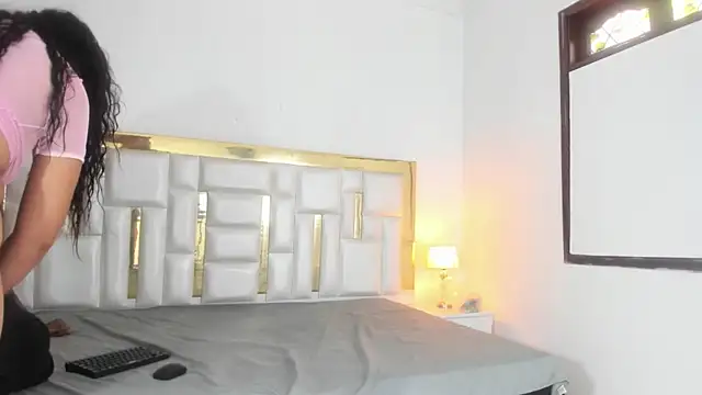 Kylieandjhonny online show from 16, 3, 2025