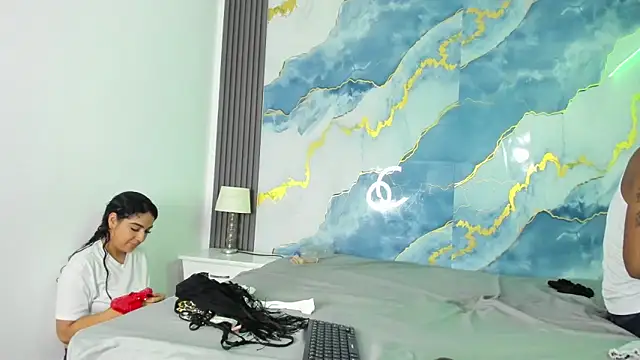 Kylieandjhonny online show from 11, 9, 2025