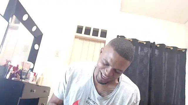 Snapshot of hot_and_naughty_latin chatting on 6, 11, 2025 hot and naughty latin online show from 6, 11, 2025