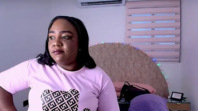  ebony-queen  online show from 7, 1, 2026