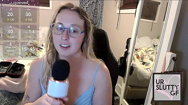 Snapshot of ursluttygf chatting on 29, 12, 2024 ursluttygf online show from 29, 12, 2024