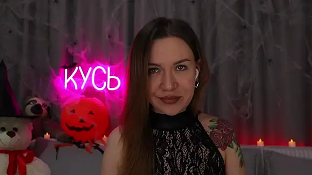  LadyMargo  online show from 28, 10, 2025