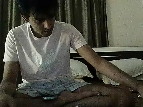 Snapshot of king_kong_india1 chatting on 11, 2, 2025 king kong india1 online show from 11, 2, 2025